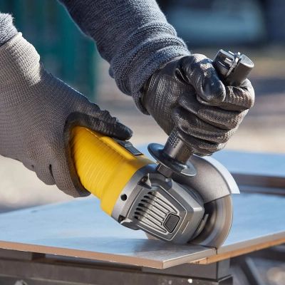 Шлифовальная машина Stanley FatMax, 850W, 12000 об/мин, d=125 мм, 2.3 кг (FMEG220) | Зображення 3