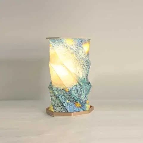 Настільний обертовий світильник - нічник Rotating lamp USB з вбудованим акумулятором і сенсорним керуванням | Зображення 1