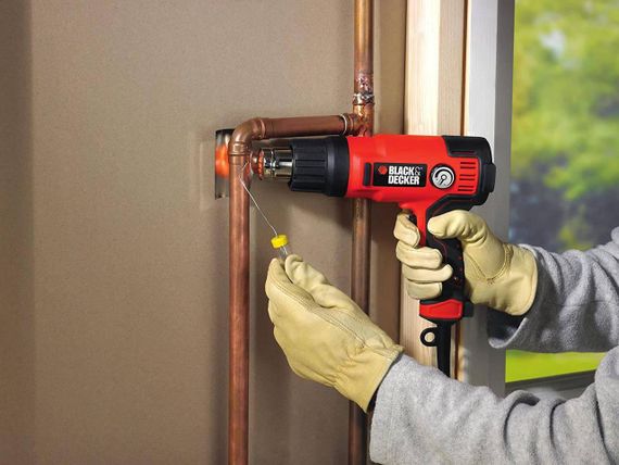 Пістолет гарячого повітря - фен мережевий BLACK+DECKER KX2200K | Зображення 3