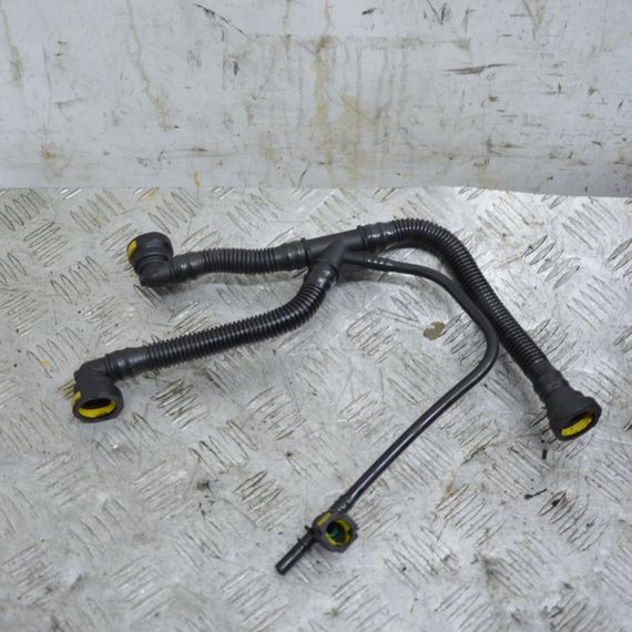 Патрубок вентиляції картерних газів 1.6 16V Peugeot 307 308 2001-2014 Трубка вентиляції картера Пежо 307 308