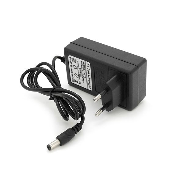 Зарядка для АКБ LiFePO4 12V (14.6V),4S,1.5A,шт. 5.5x2.5,с индикацией,BOX