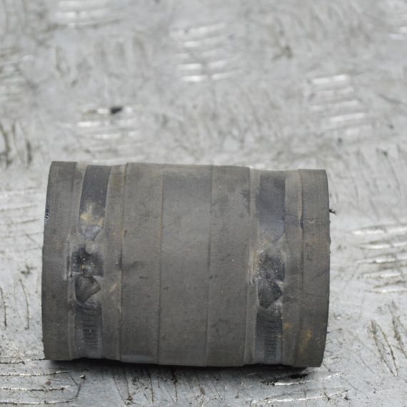 Патрубок інтеркулера 1.7 / 1.9 CDTI Opel Astra H 2004-2014 Трубка фланець інтеркулера Опель Астра Н 55353824