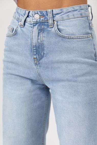 Джинси Straight прямого крою з необробленим низом - блакитний цвет, 42р (є розміри) | Зображення 3