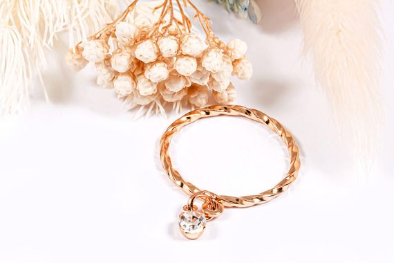 Кольцо из красного золота с фианитом 14.5