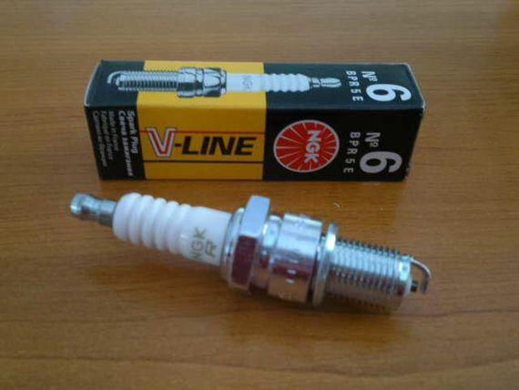 Свічка запалювання NGK V-Line 6 (BPR5E) ГАЗ 406 дв.
