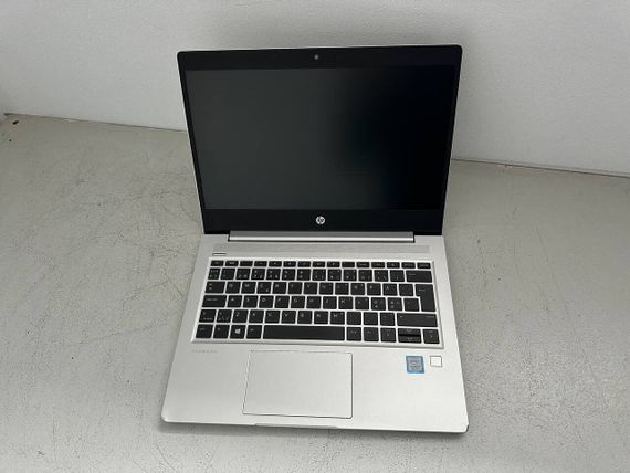 Ультрабук Б-класс HP ProBook 430 G6 / 13.3" (1366x768) TN / Intel Core i3-8145U (2 (4) ядра по 2.1 - 3.9 GHz) / 4 GB DDR3 / 128 GB SSD / Intel UHD Graphics / WebCam / HDMI б/у | Зображення 1