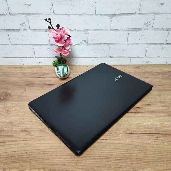 Ноутбук Acer Aspire E1-572 / 15.6" (1366x768) TN / Intel Core i5-4200U (2 (4) ядра по 1.7 - 2.7 GHz) / 8 GB DDR3 / 256 GB SSD / Intel HD Graphics 4600 / WebCam / DVD-ROM б/у | Зображення 6