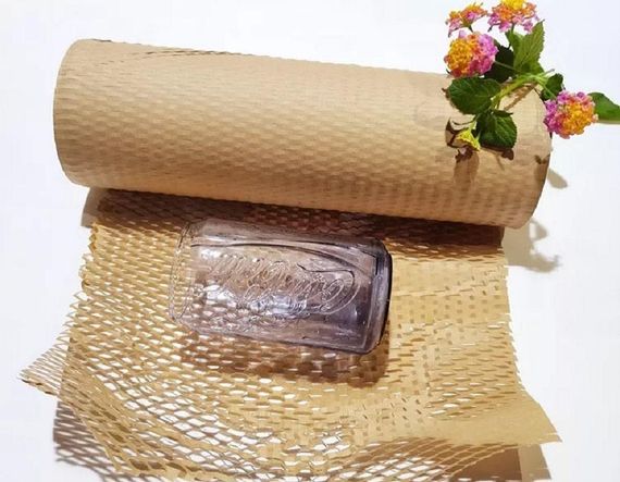 Крафт-бумага PaperPack Honeycomb, рулон - 28 см х 50 м | Зображення 1
