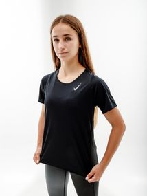 Футболка Nike W NK FAST DF SS TOP