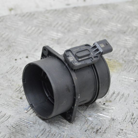 Витратомір повітря Mercedes W205 W246 W906 2008-2024 Датчик масової витрати повітря Мерседес A6519050500 | Зображення 1