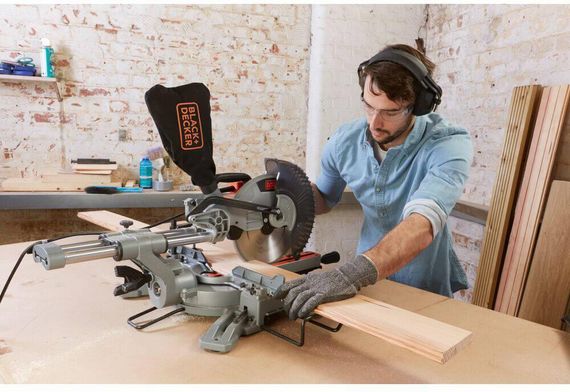 Пила торцювальна мережева BLACK+DECKER BES710 | Зображення 1
