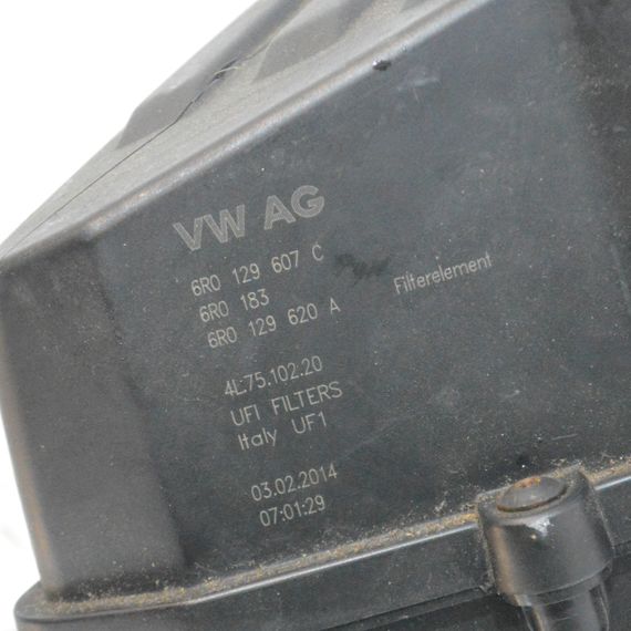 Корпус повітряного фільтра 1.2 TSI Skoda Fabia Rapid Roomster 2007-2022 Корпус фільтра повітря Шкода Фабія Рапід 6R0129607C | Зображення 4