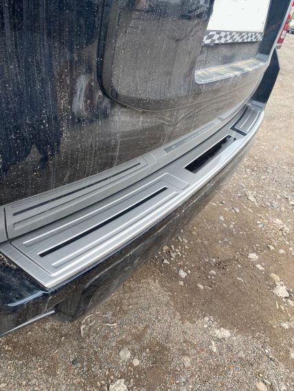 Накладка на задній бампер V1 для Toyota Land Cruiser Prado 150