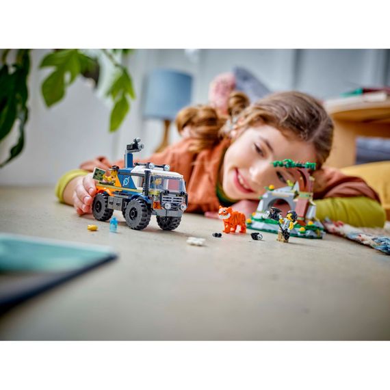 Конструктор LEGO City Позашляховик для дослідження джунглів (60426) | Зображення 6