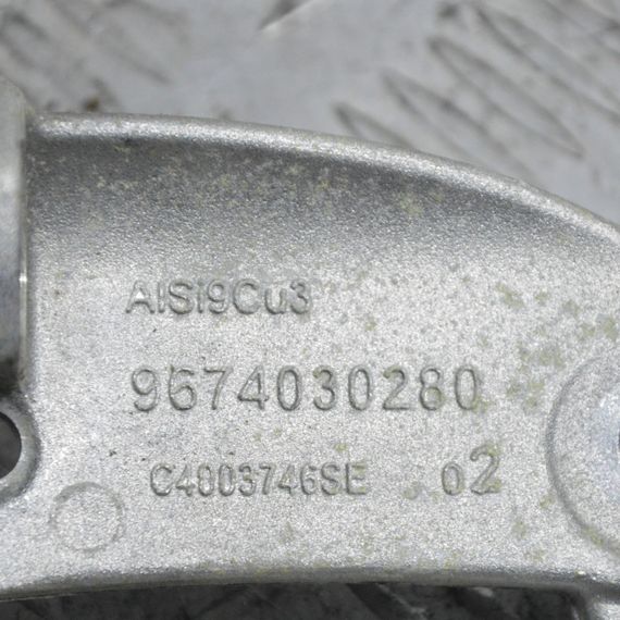 Кронштейн кріплення двигуна 1.6 HDI Citroen Berlingo B9 2008-2024 Лапа опора мотора Сітроен 9674030280 | Зображення 4