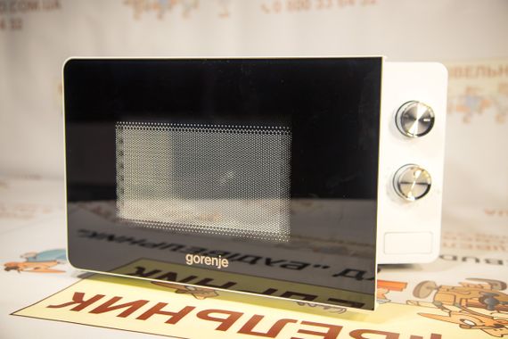 Мікрохвильова піч GORENJE MO20E1W | Зображення 1