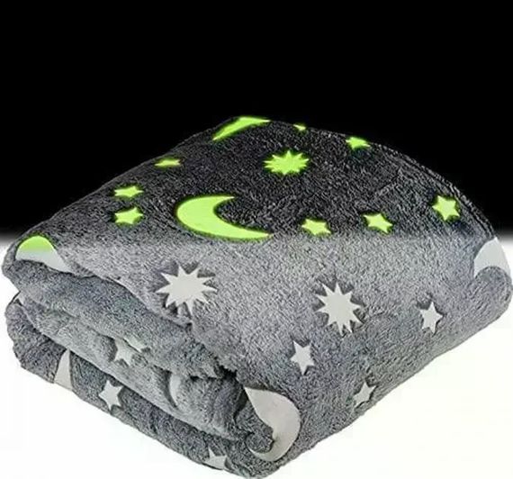 Плед светящийся в темноте Magic Blanket • Мягкое одеяло 100×150 см со светящимся рисунком для детей, подростков и уютного отдыха | Зображення 2