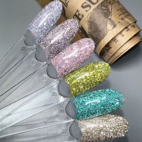 Светоотражающий гель-лак SAGA 32 Fiery 9мл