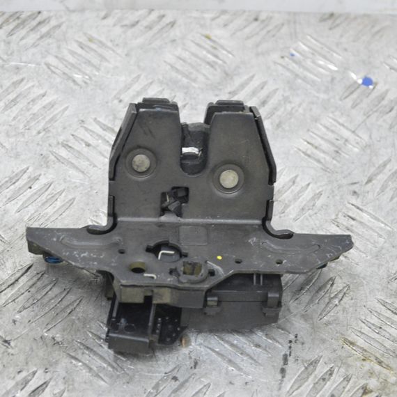 Замок кришки багажника Opel Astra J Zafira B 2005-2024 Замок кришки багажника Опель Астра Зафіра 13524683 | Зображення 1