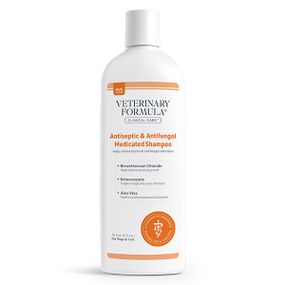 Антисептичний та протигрибковий шампунь для собак та котів Veterinary Formula Clinical Care Antiseptic&Antifungal Medicated Shampoo, 473 мл