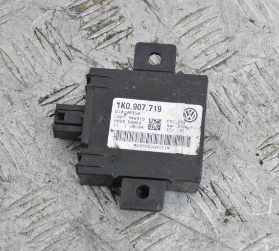 Блок керування сигналізації Volkswagen Golf V 2003-2009 Модуль протиугінної системи Фольксваген 1K0907719