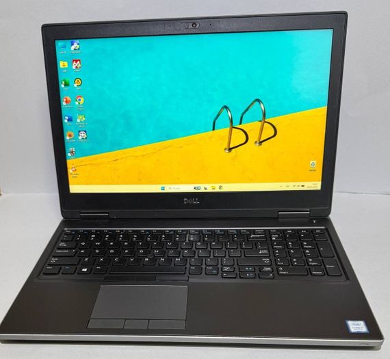 Ігровий ноутбук Dell Precision 7540 / 15.6" (1920x1080) IPS / Intel Core i7-9850H (6 (12) ядер по 2.6 - 4.6 GHz) / 16 GB DDR4 / 240 GB SSD / AMD Radeon Pro WX 3200, 4 GB GDDR5, 128-bit / WebCam б/в | Зображення 1