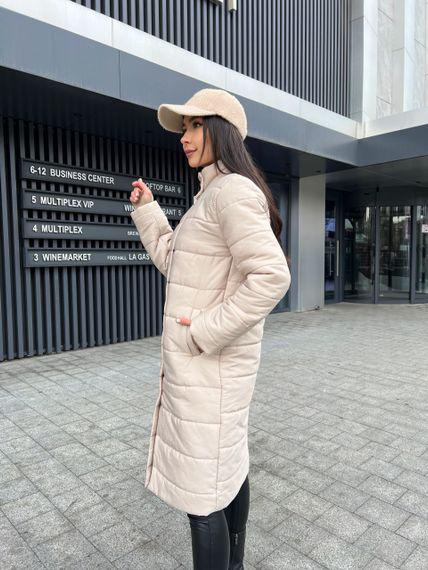 Женская демисезонная стильная удлиненная куртка-пальто стеганая PA2041 цвет бежевый, размер 42/44 | Зображення 5