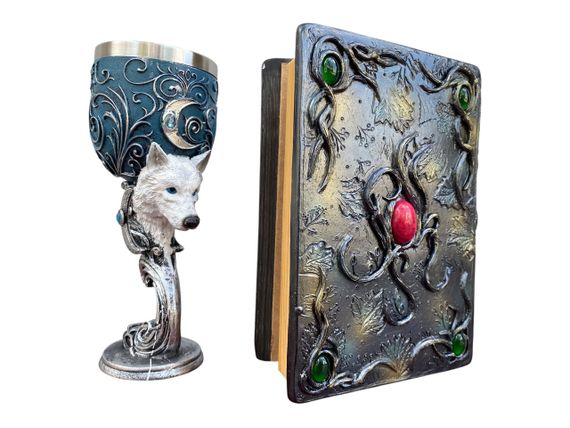 Подарунковий набір Келих 3D Вовк і Блокнот 3D «Лісовий Гримуар Лиси» | Зображення 1