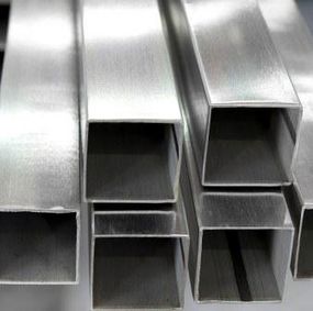 Труба неіржавка квадратна 30х30х1,2 мм матова AISI 304