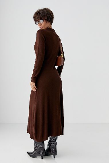 Трикотажна довга сукня на ґудзиках - коричневий цвет, ONE SIZE (є розміри) | Зображення 1