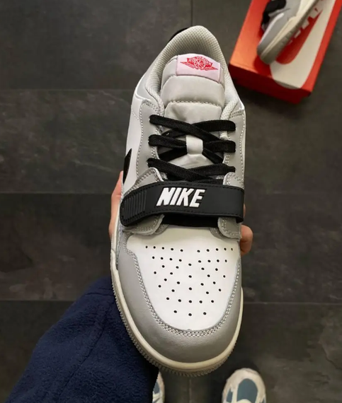 Мужские Кожаные кроссовки Nike Air Jordan legacy ( 45 Размер ) | Зображення 4