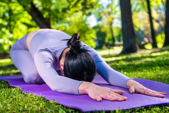 Килимок для йоги та фітнесу Power System PS-4014 PVC Fitness-Yoga Mat Purple (173x61x0.6) | Зображення 8
