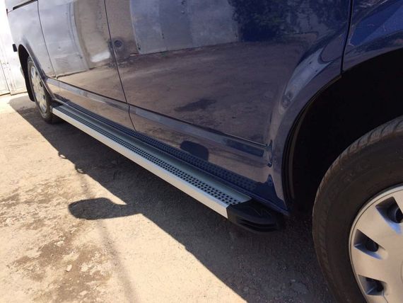 Бокові пороги Maya V2 (2 шт., алюміній) Коротка база для Volkswagen T6 2015-2024, рр | Зображення 2