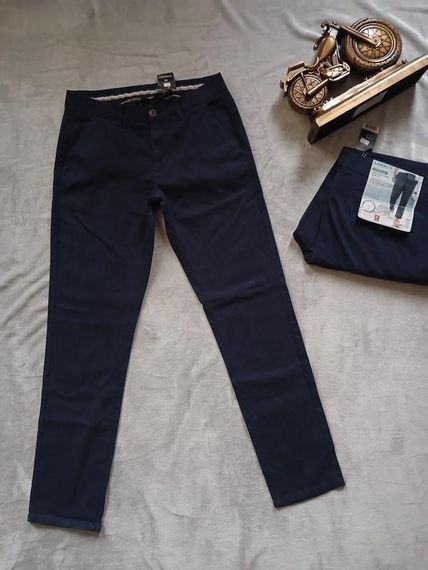 Чоловічі завужені штані чіноси slim fit 32