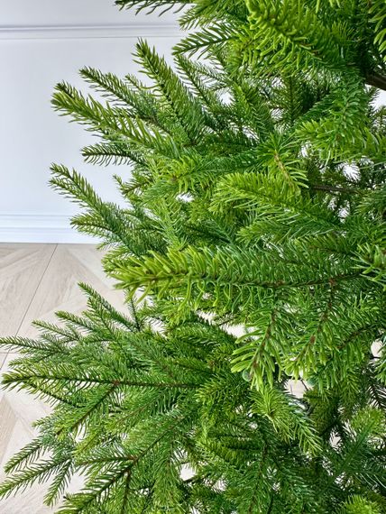 Искусственная елка HVOYA Forest 180 см зеленая литая с салатовыми кончиками | Зображення 3