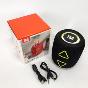 Портативная колонка TG655 5W с RGB подсветкой и ремешком. HK-717 Цвет: черный
