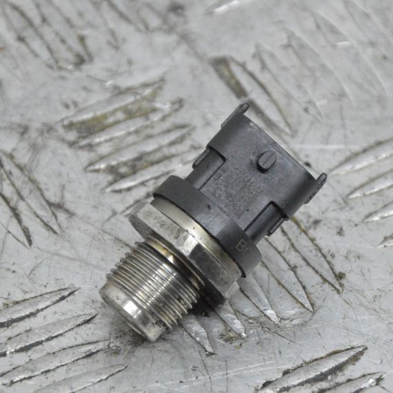 Датчик тиску палива Fiat 500 Doblo Ducato Fiorino Panda 2006-2024 Датчик тиску палива Фіат 0281006164