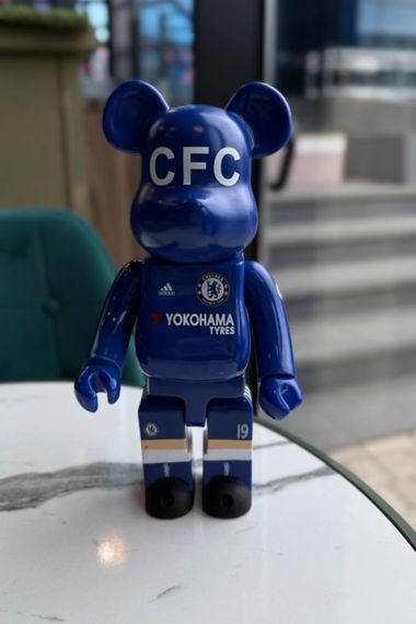 Фигурка Bearbrick Yokohama CFC дизайнерська статуетка ведмідь Беарбрік 28 см mb036 синій | Зображення 4