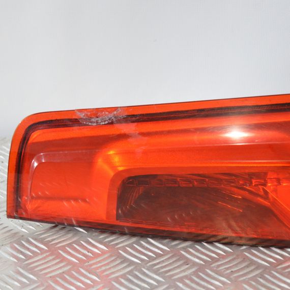 Ліхтар задній правий 3-х дверний Ford Fiesta Mk6 2002-2008 фара задня Форд Фієста 6S61-13404-B / 6S6113404B | Зображення 1