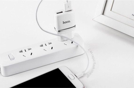 Мережевий зарядний пристрій HOCO C12 Smart dual USB charger 12W White | Зображення 1