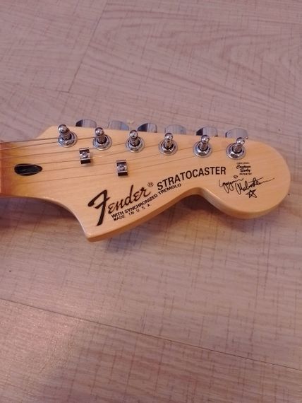 Электрогитара Fender Stratocaster Yngwie Malmsteen горчичный China | Зображення 7
