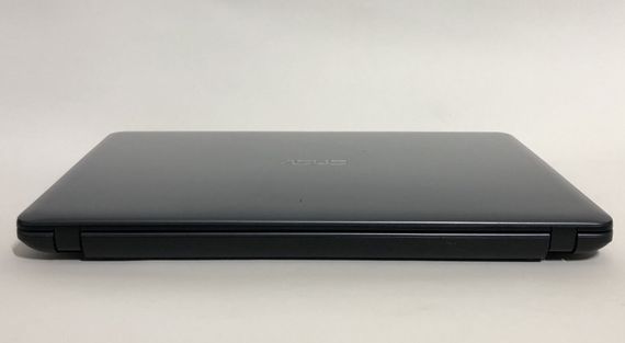 Ноутбук Б-класс Asus R541U / 15.6" (1920x1080) TN / Intel Core i5-7200U (2 (4) ядра по 2.5 - 3.1 GHz) / 4 GB DDR4 / 128 GB SSD / Intel HD Graphics 620 / WebCam / Win 10 Home б/у | Зображення 2