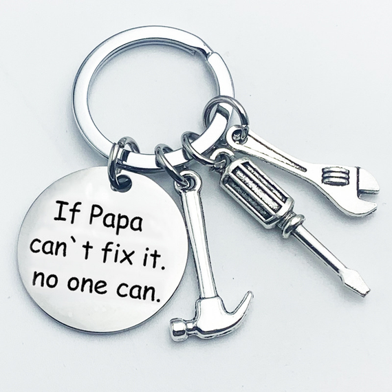 Оригінальний брелок з інструментами та гравіюванням Y1017 Papa Сріблястий (sv1120-3)