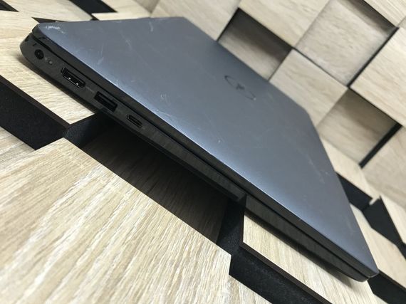 Ноутбук Б-класс Dell Latitude 3520 / 15.6" (1920x1080) IPS / Intel Core i5-1135G7 (4 (8) ядра по 2.4 - 4.2 GHz) / 8 GB DDR4 / 256 GB SSD M.2 / Intel Iris Xe Graphics / WebCam / USB 3.2 / HDMI / Windows 10 б/у | Зображення 4