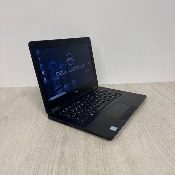 Нетбук Б-класс Dell Latitude E7270 / 12.5" (1366x768) TN / Intel Core i5-6300U (2 (4) ядра по 2.4 - 3.0 GHz) / 8 GB DDR4 / 256 GB SSD / Intel HD Graphics 520 / WebCam б/у | Зображення 4
