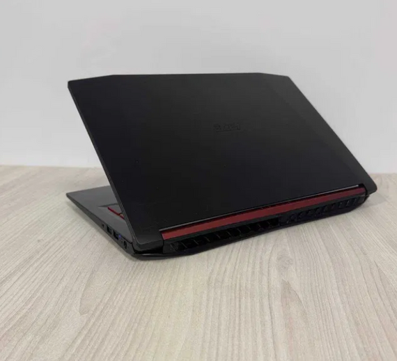 Ноутбук Acer Nitro 5 AN515-42 Ryzen 5 2500U 8GB 256GB SSD RX 560X Б/В | Зображення 3