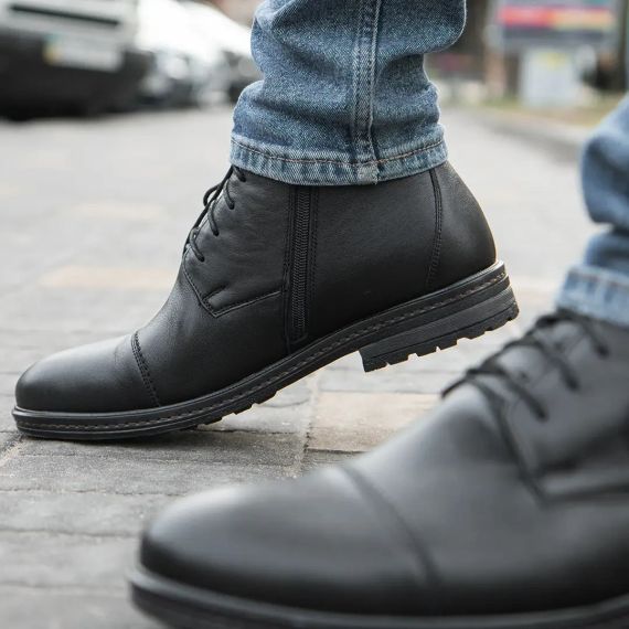 Черные зимние ботинки со шнуровкой и замком 45 размер | Зображення 7