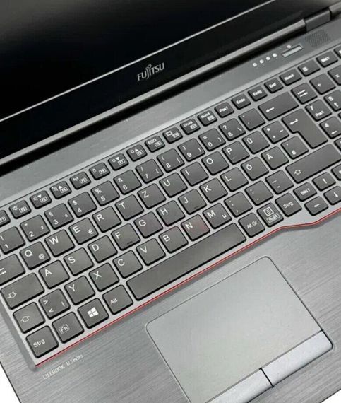 Ультрабук Fujitsu LifeBook U7510 / 15.6" (1920x1080) IPS / Intel Core i5-10210U (4 (8) ядра по 1.6 - 4.2 GHz) / 16 GB DDR4 / 256 GB SSD / Intel UHD Graphics / WebCam б/у | Зображення 6