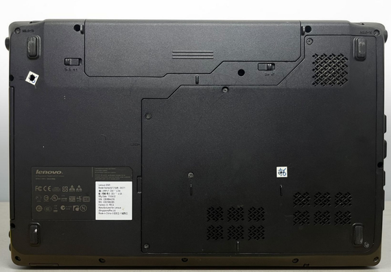 Ноутбук Lenovo G565 / 15.6" (1366x768) TN / AMD Phenom II N870 (3(3) ядра по 2.3 - 2.8 GHz) / 8 GB DDR3 / 500 GB HDD / AMD Radeon HD 4200 Graphics / WebCam б/в | Зображення 5