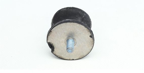 Подушка КПП BMW 3 E36 E46 5 E34 E39 7 E38 2.0 91-06 08.22.015